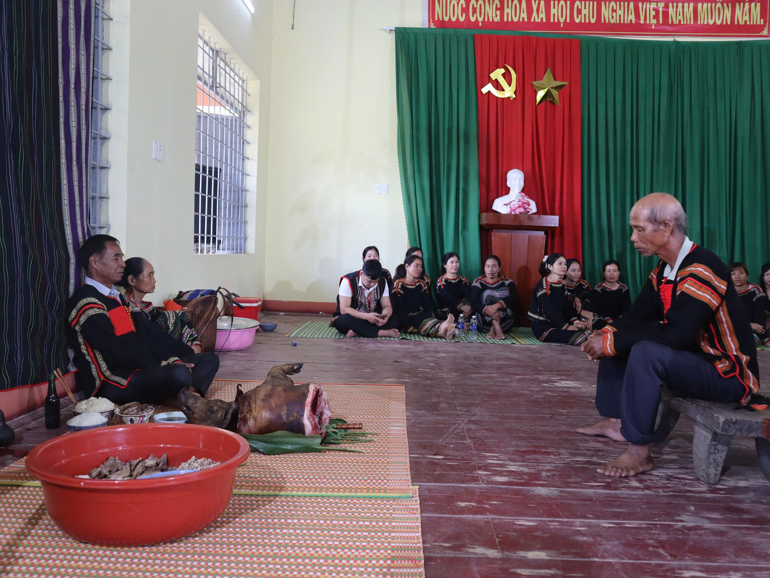 Phuc dung l mung tho Mnong 4